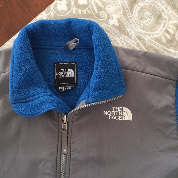 Blue North Face Jacket - Picture 3 of 4